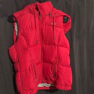 Hollister puffer vest-pink